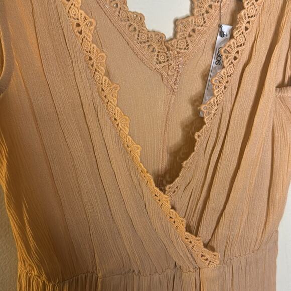 ASOS DESIGN Sleeveless Tiered Crinkle Maxi Dress with Lace Inserts - Peach Sz 2 - Picture 5 of 5